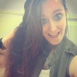 Meet your Posher, Lauren